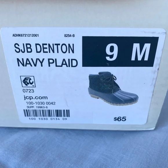 St. John's Bay Womens Denton Flat Heel Rain Boots - Picture 2 of 12